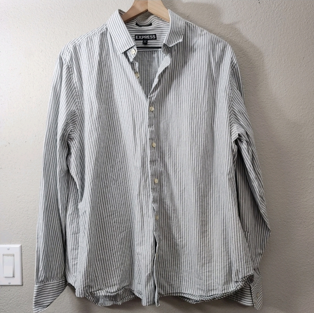 Express • Modern Fit Dress Shirt‎